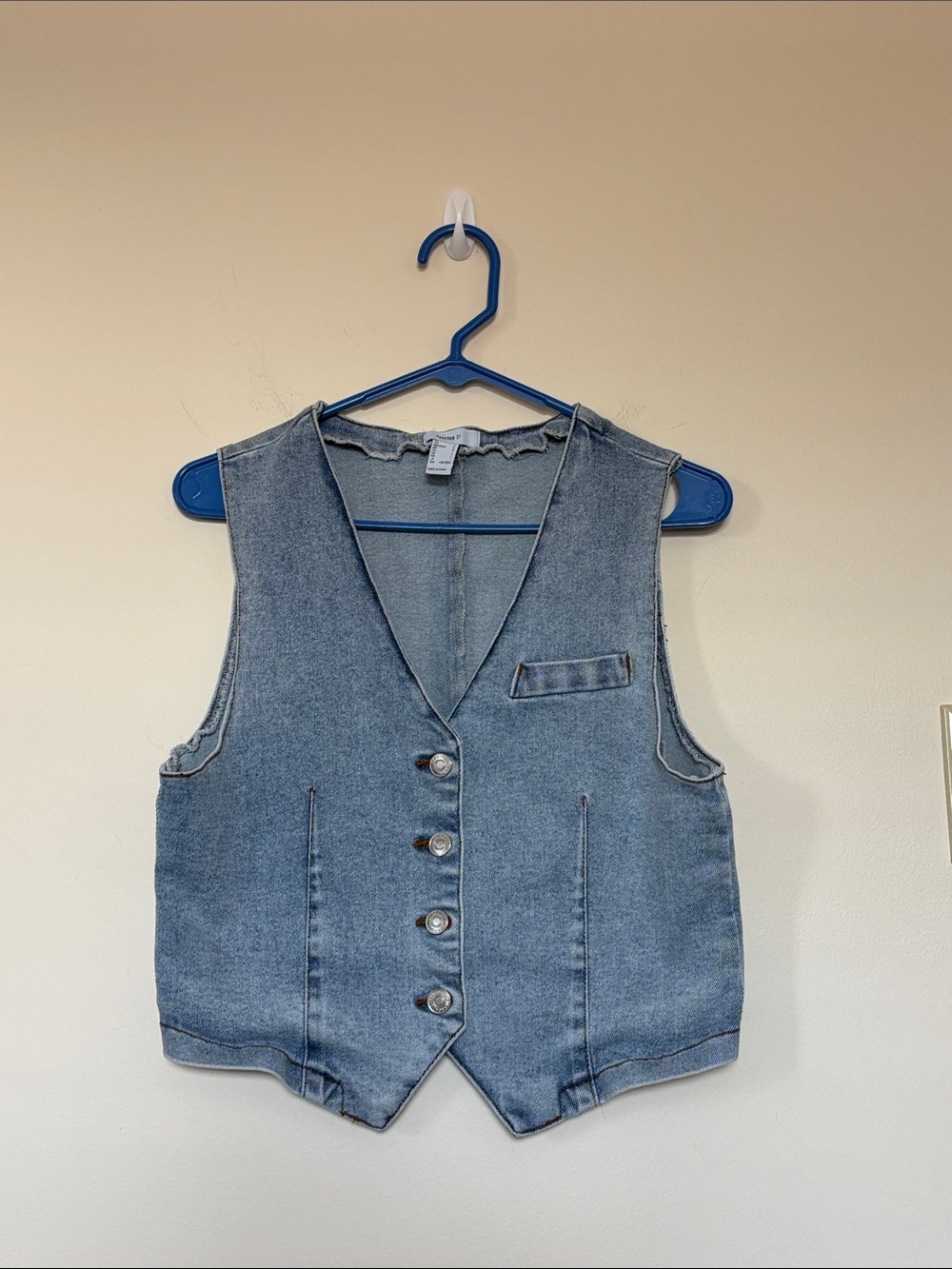 Light Wash Denim Vest with Button Front Size Large Western Chic Coastal Cowgirl